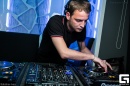 Cafe studio 89.5 Fm